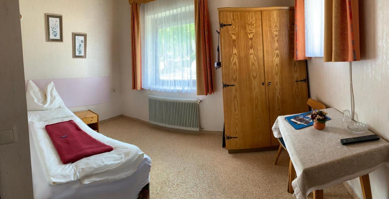 Pension Seeheim Вайсензее Экстерьер фото